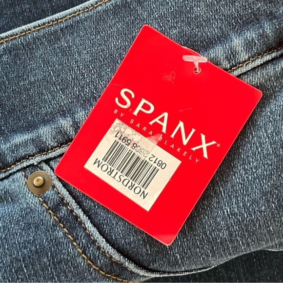 Spanx Women’s Skinny Jeans Large Stretch Denim Slimming Distressed NWT - Picture 9 of 9